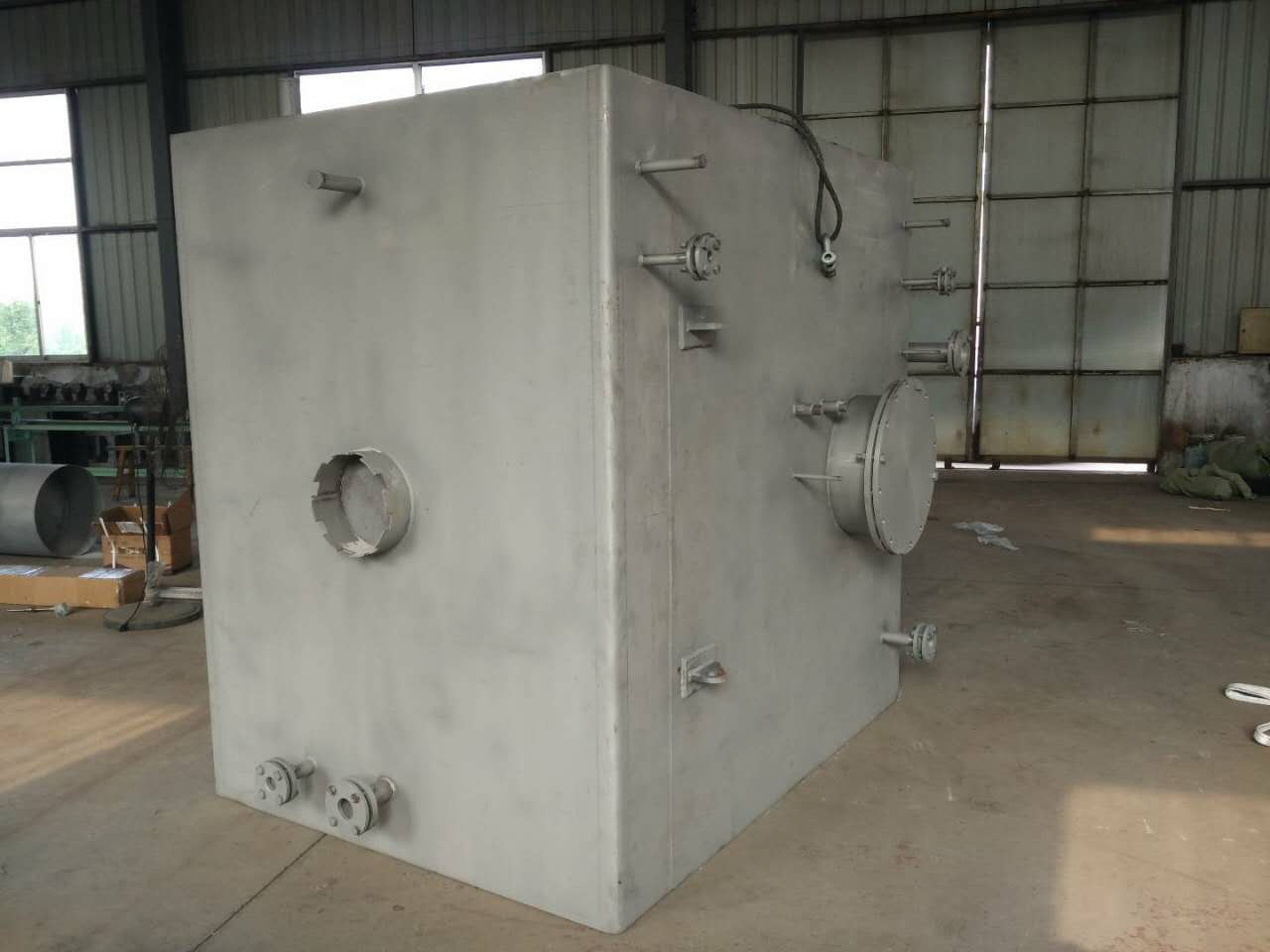 疏水箱，均壓箱，射水箱，事故油箱等介紹